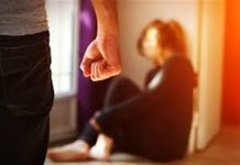 إزيك يا حبيبي.. مكالمة وهاند فري السبب في طلب «سعاد» الخلع