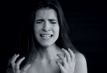 كيف يفسر علم النفس الصراخ بدون صوت في الحلم؟