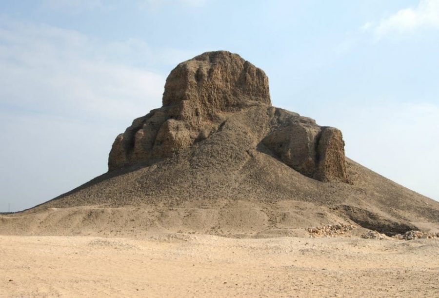 الهرم الأسود